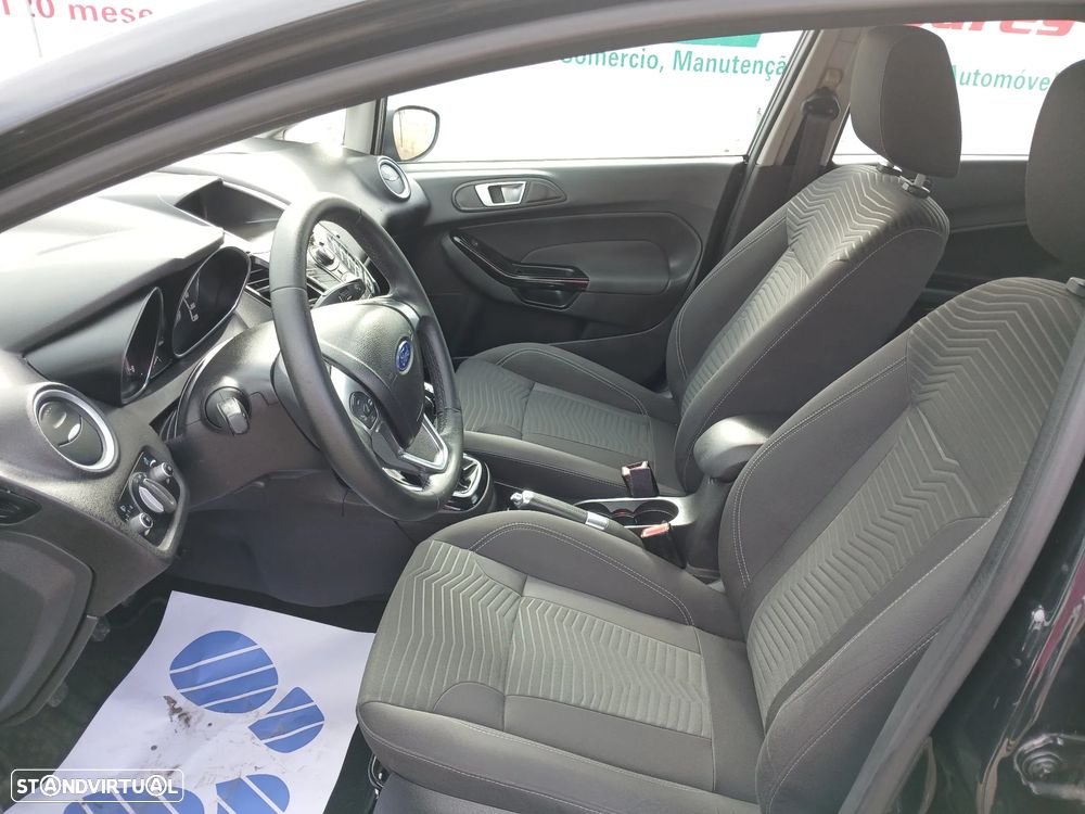 Ford Fiesta 1.0 T EcoBoost Titanium - 13