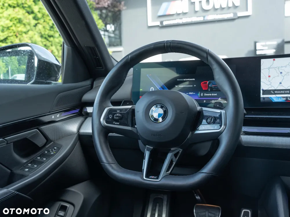 BMW Seria 5 520i - 6