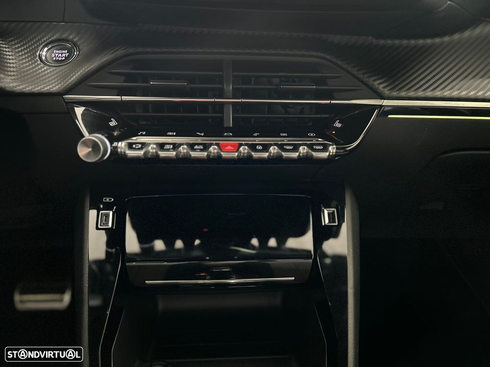 Peugeot e-208 50 kWh GT Pack - 19