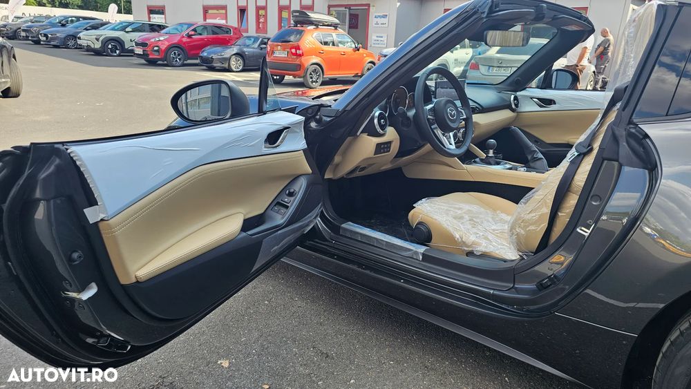 Mazda MX-5 SKYACTIV G132 Kazari - 11