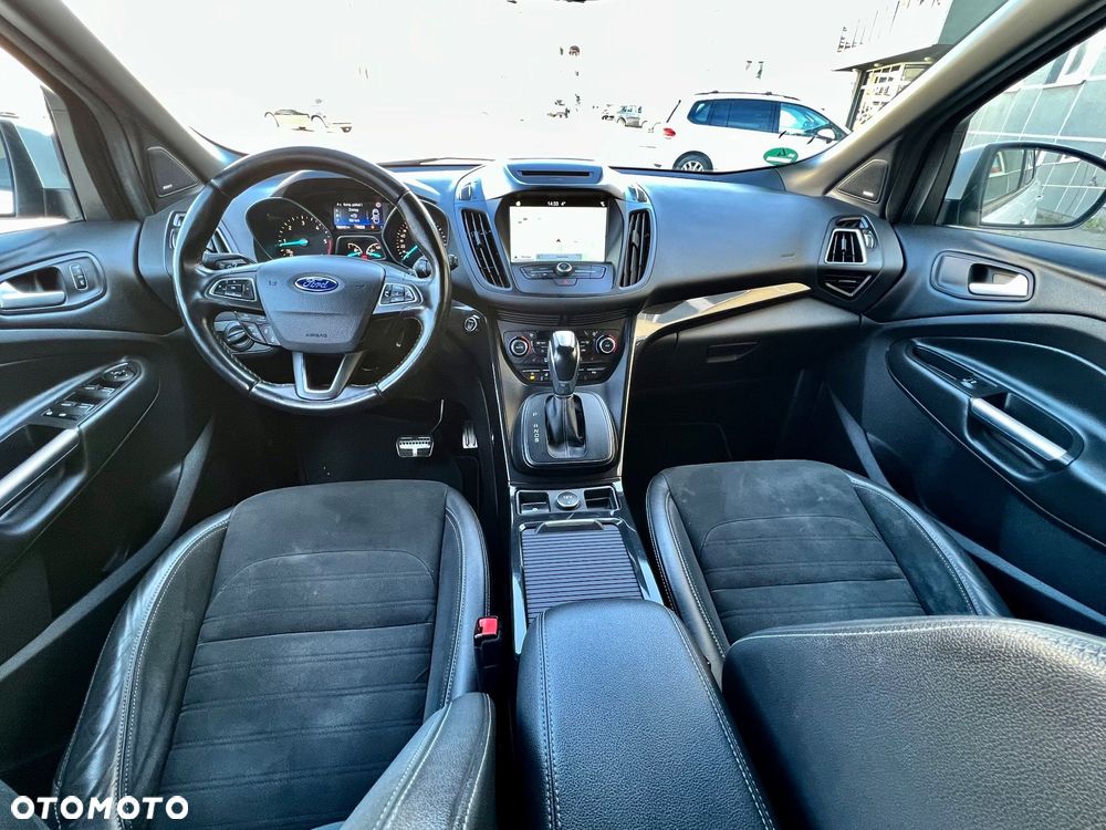 Ford Kuga 2.0 TDCi 4x4 ST-Line - 27