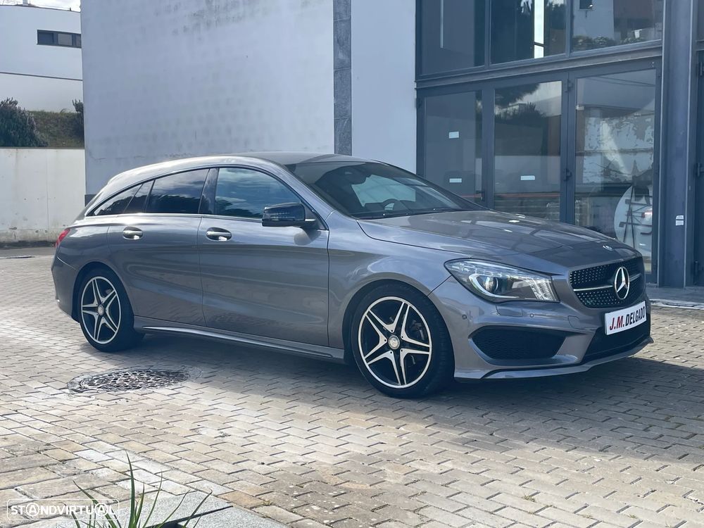Mercedes-Benz CLA 180 d Shooting Brake AMG Line - 1