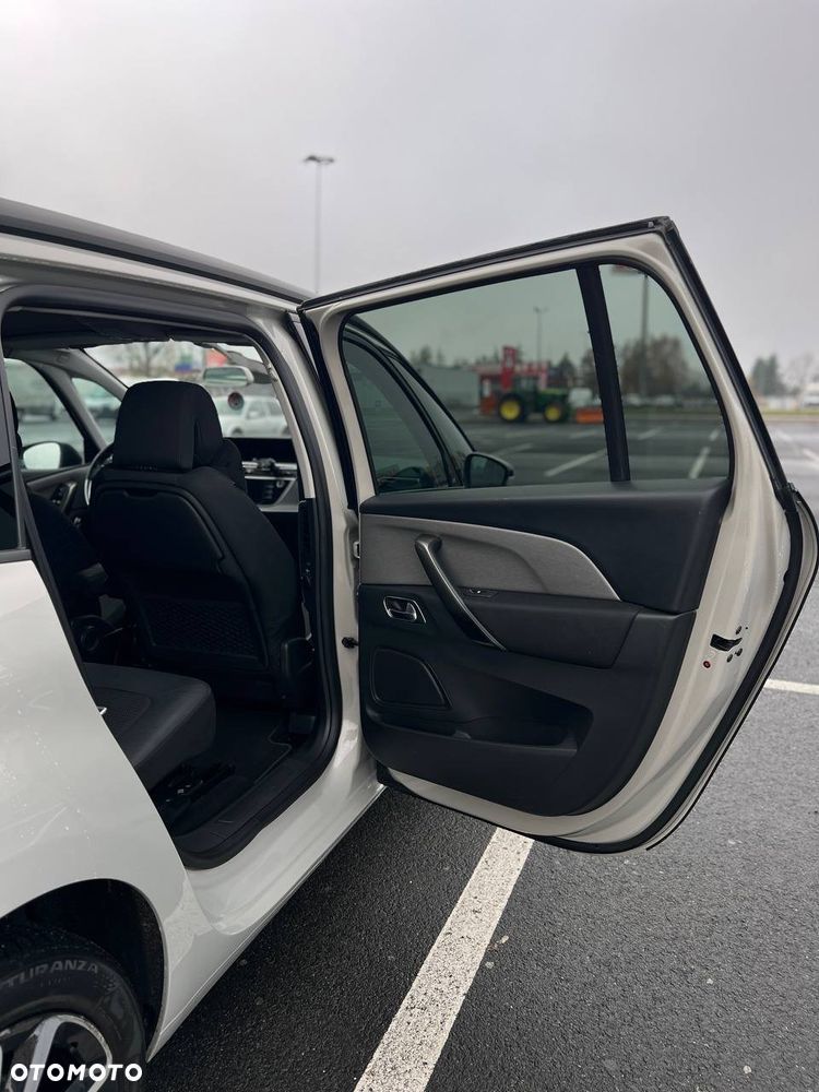 Citroën C4 SpaceTourer 1.5 BlueHDi Feel S&S EAT8 - 36