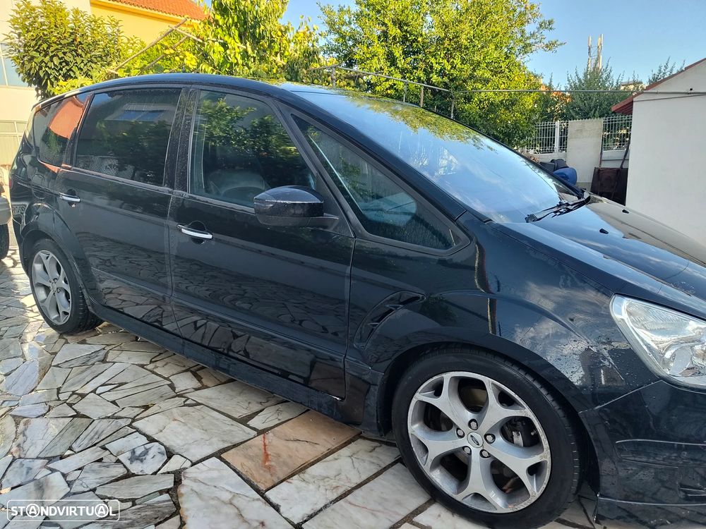 Ford S-Max 2.2 TDCi Titanium 7L - 4