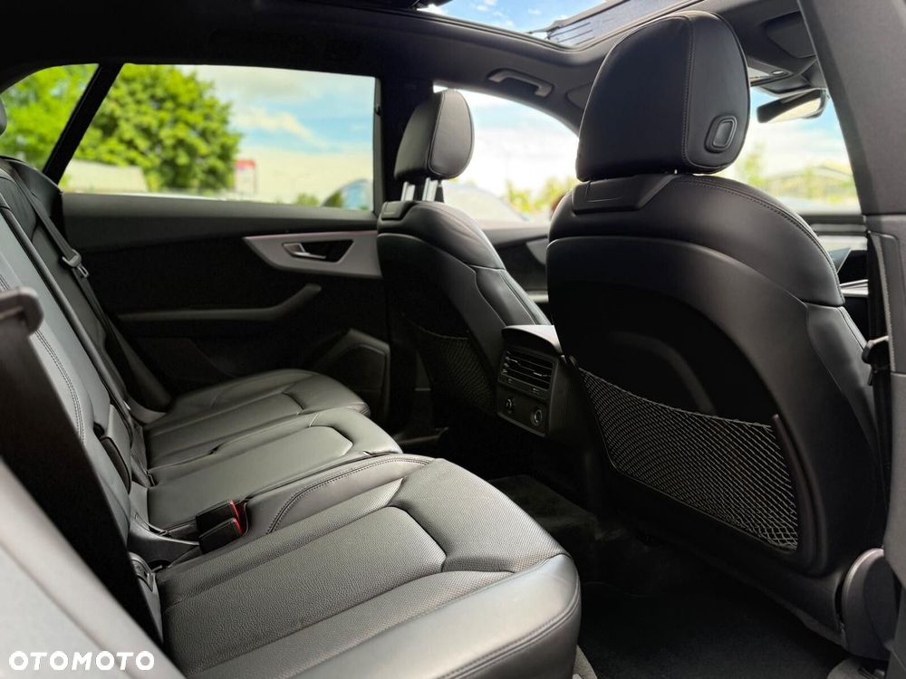 Audi Q8 50 TDI mHEV Quattro Tiptronic - 23