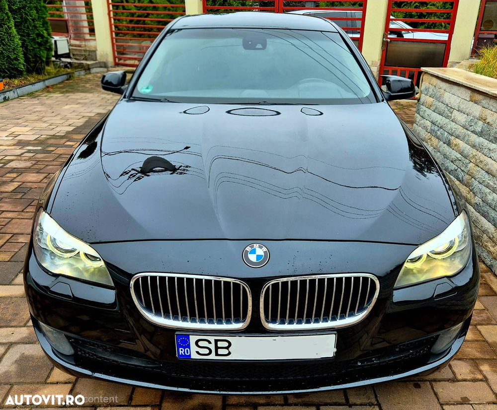 BMW Seria 5 525d Aut. - 7