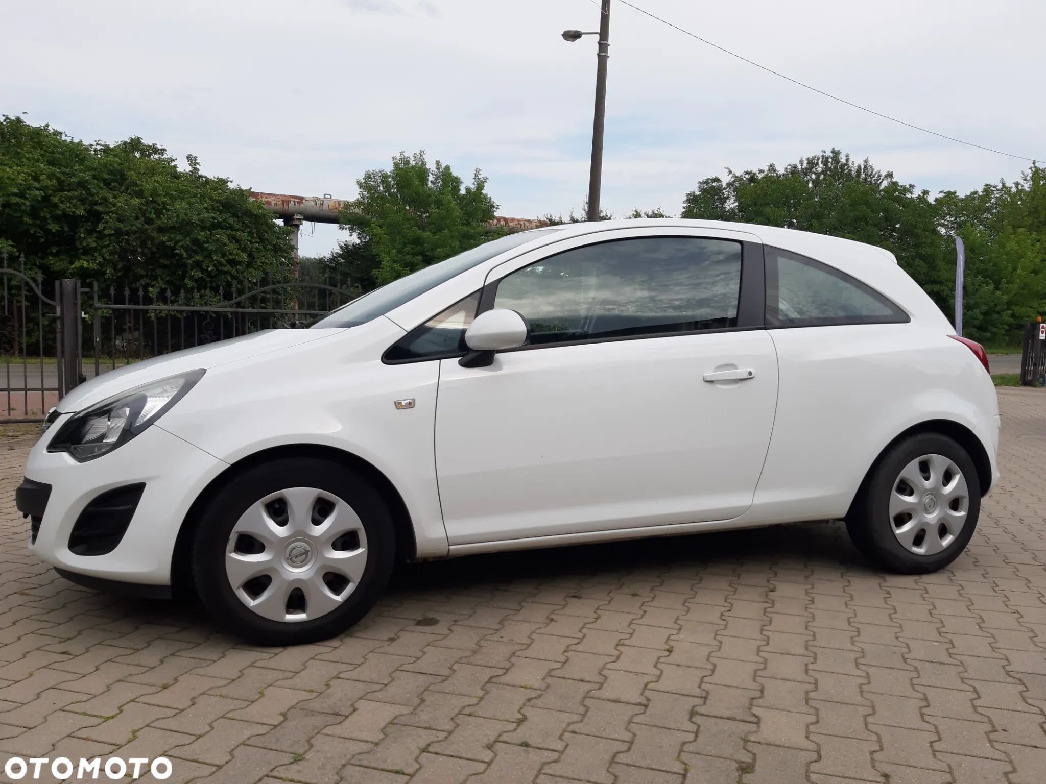 Opel Corsa 1.2 16V Graphite EasyTronic - 1