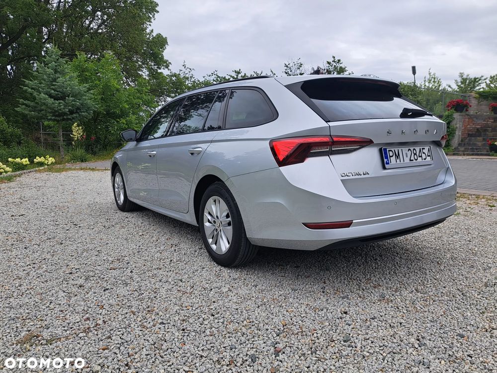 Skoda Octavia - 5