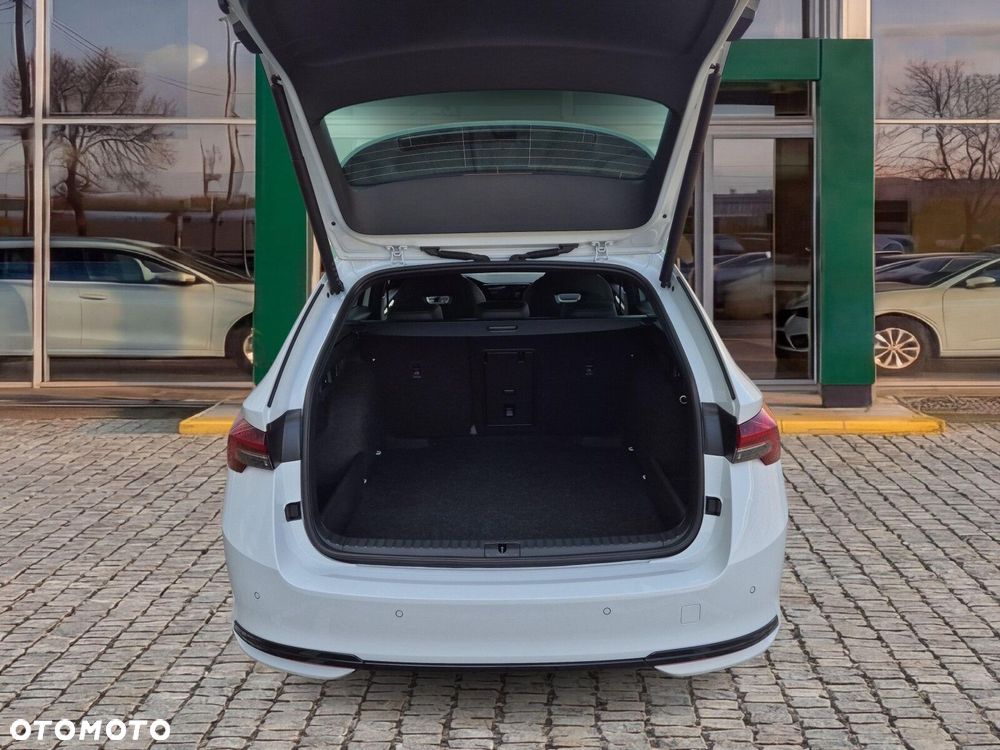 Skoda Octavia 1.5 TSI mHEV Sportline DSG - 23