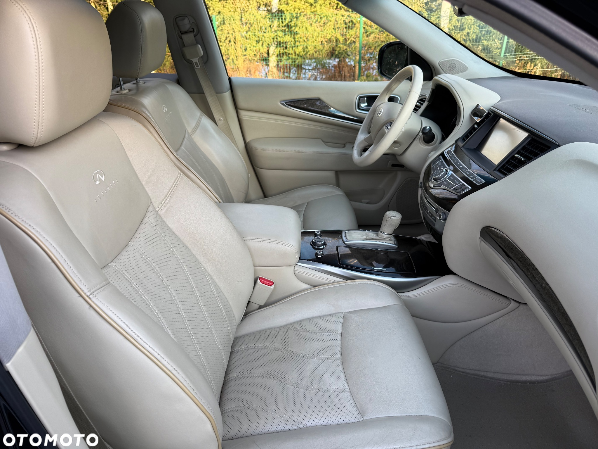Infiniti QX60 - 18