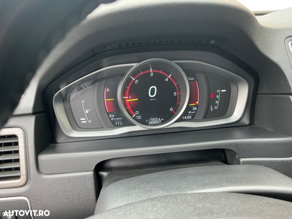 Volvo V70 D4 Geartronic Summum - 4