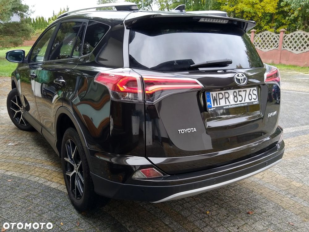 Toyota RAV4 - 5