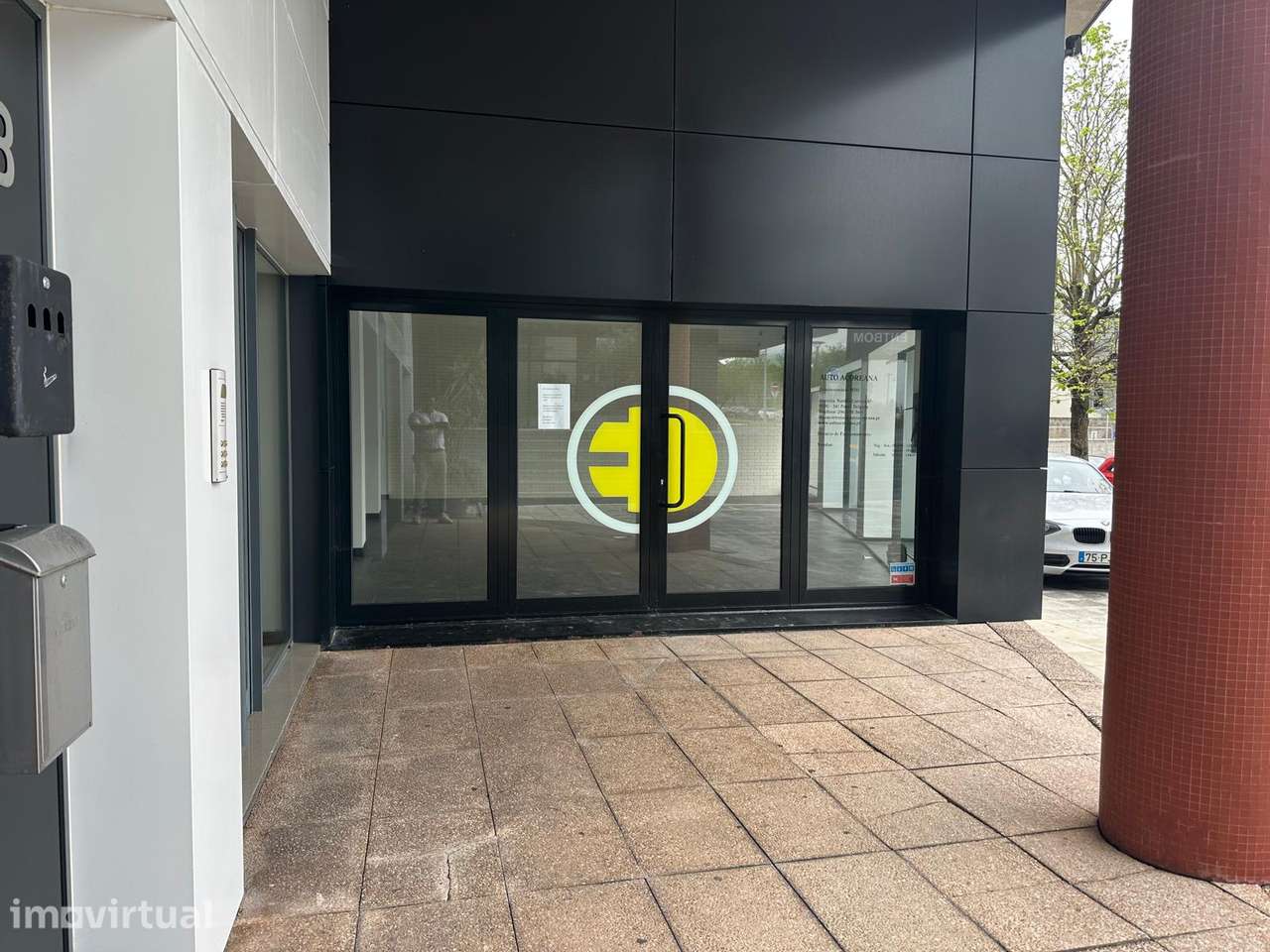 Arrendamento de Espaço Comercial em Ponta Delgada - Grande imagem: 3/11