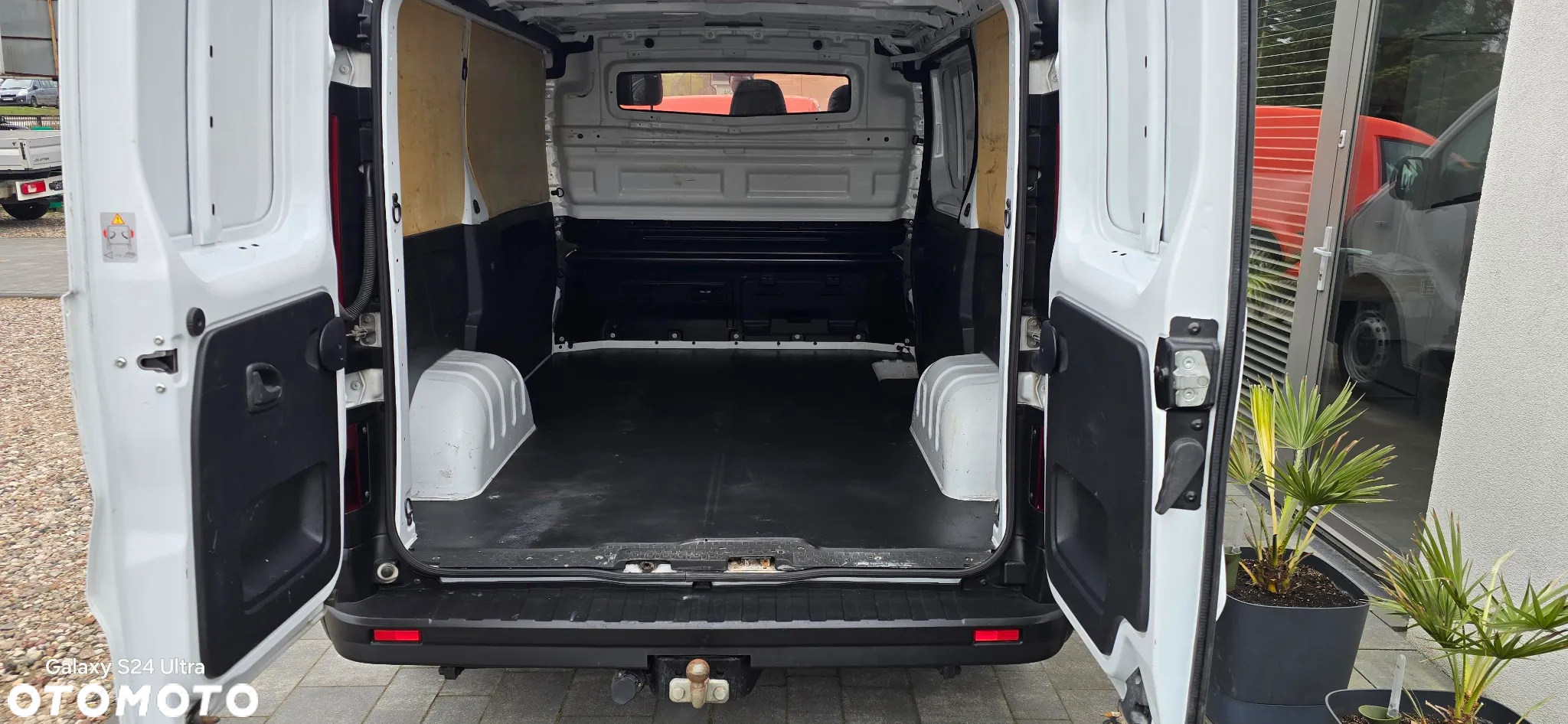 Opel Vivaro - 13