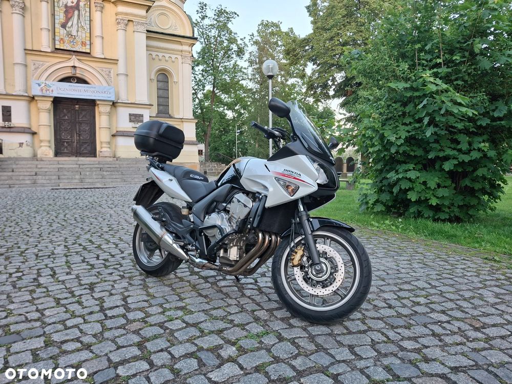 Honda CBF - 4