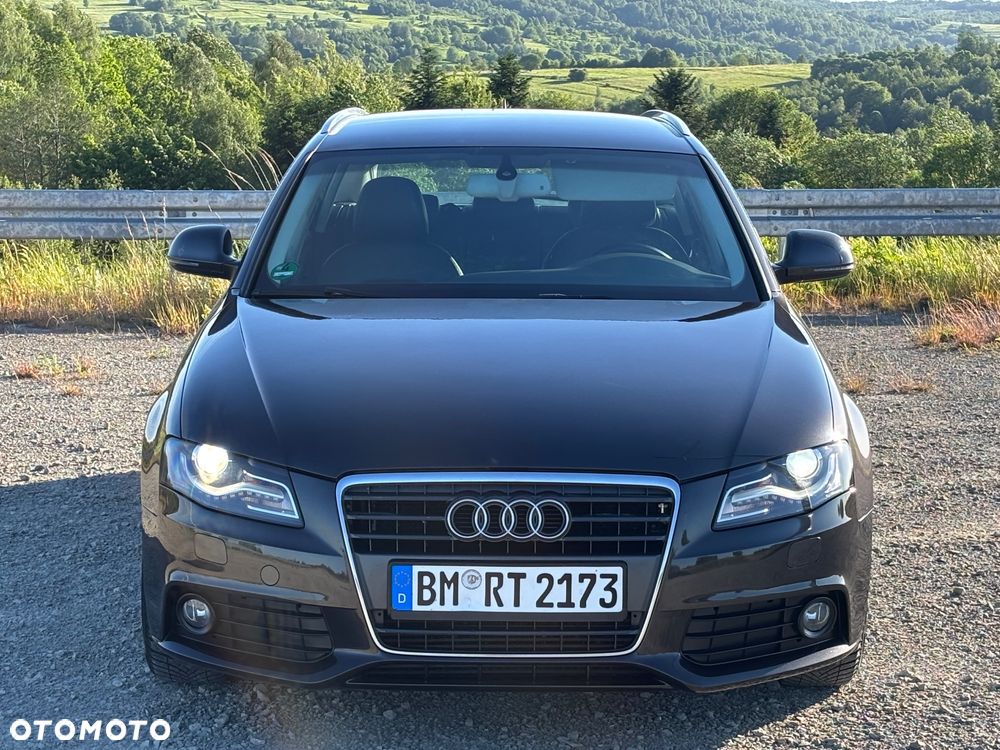 Audi A4 Avant 2.0 TDI Limited Edition - 3