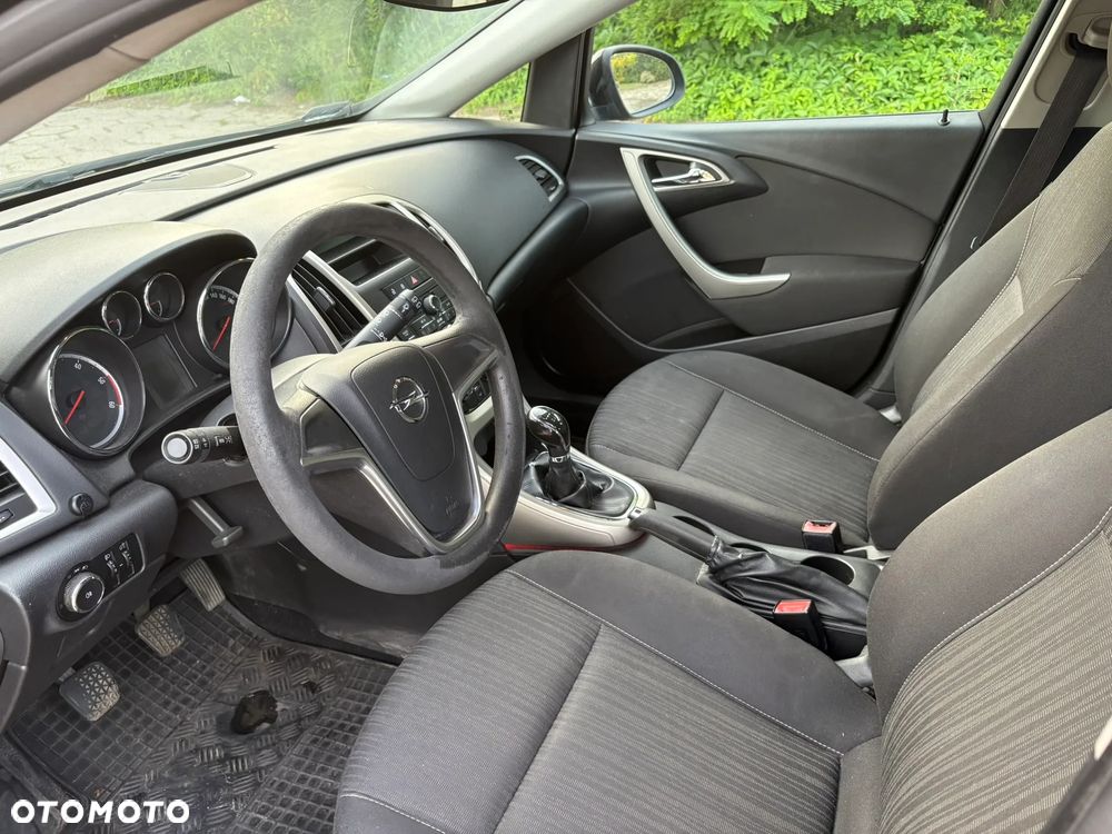 Opel Astra 1.7 CDTI Essentia - 9