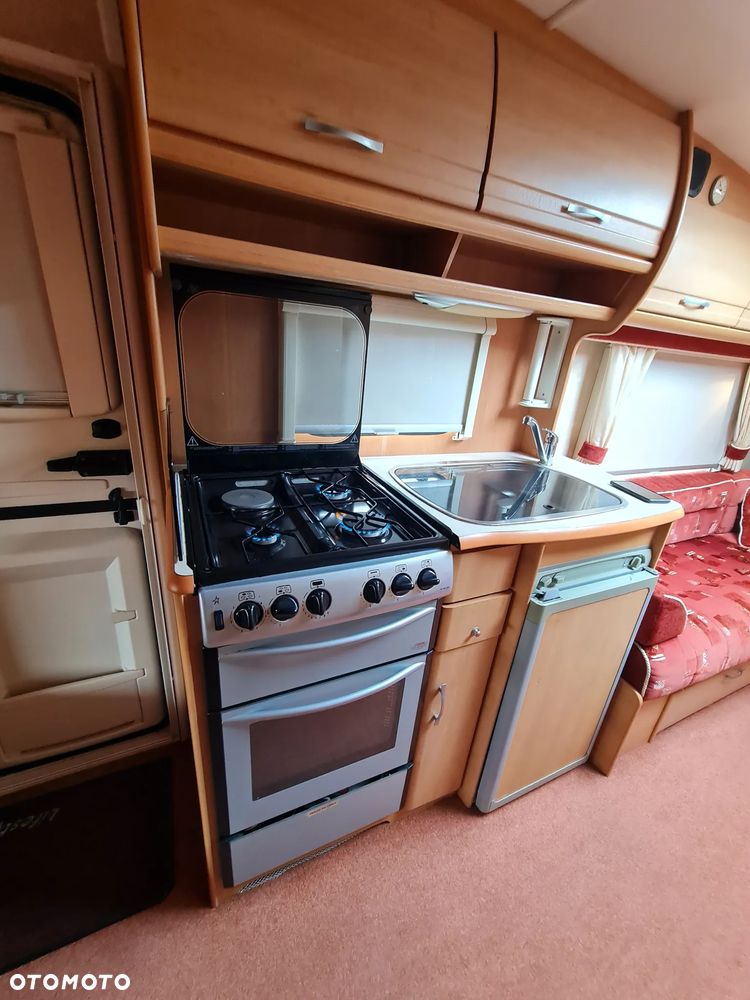 SWIFT Lifestyle 490 - 22