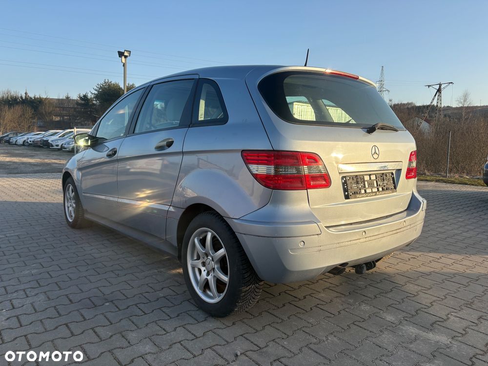 Mercedes-Benz Klasa B 180 CDI Autotronic - 7