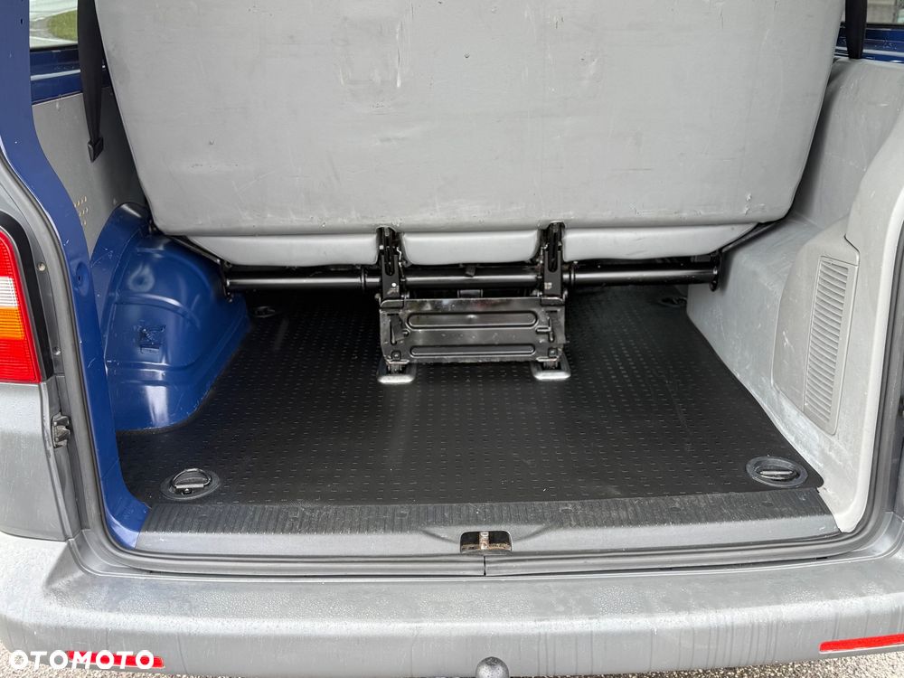 Volkswagen Transporter T5 TDI L1H2 - 12