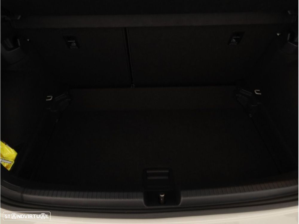 VW Polo 1.0 TSI Urban - 17