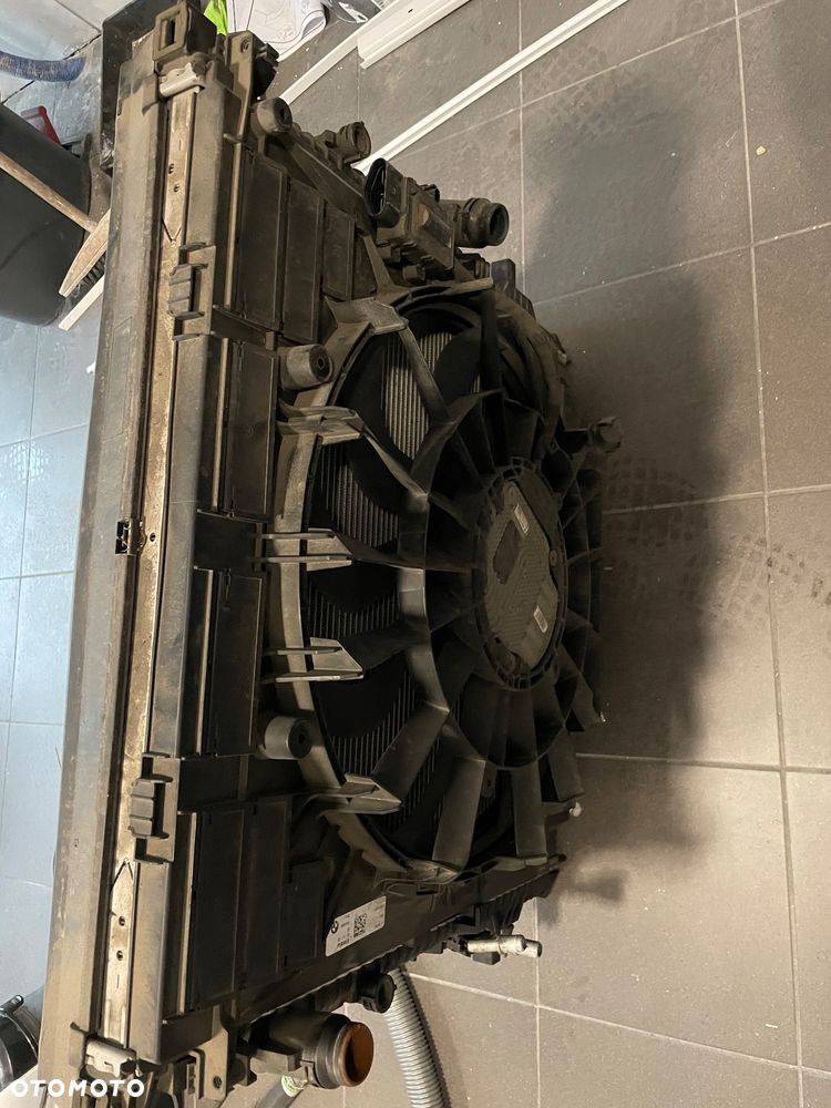 BMW g05 x5 ćwiartka przód tył dach zawieszenie silniki b57d30a lampa tył przód przedni pas - 14