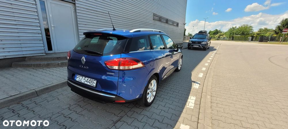 Renault Clio - 8