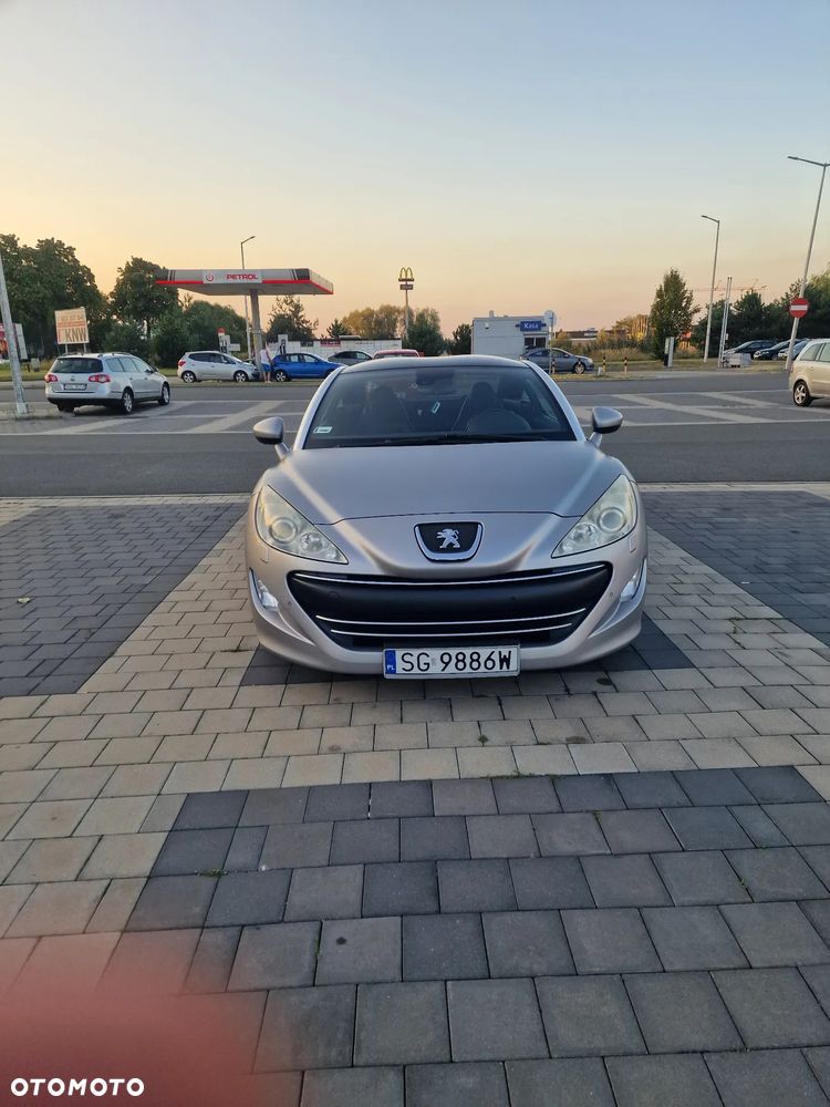Peugeot RCZ - 2