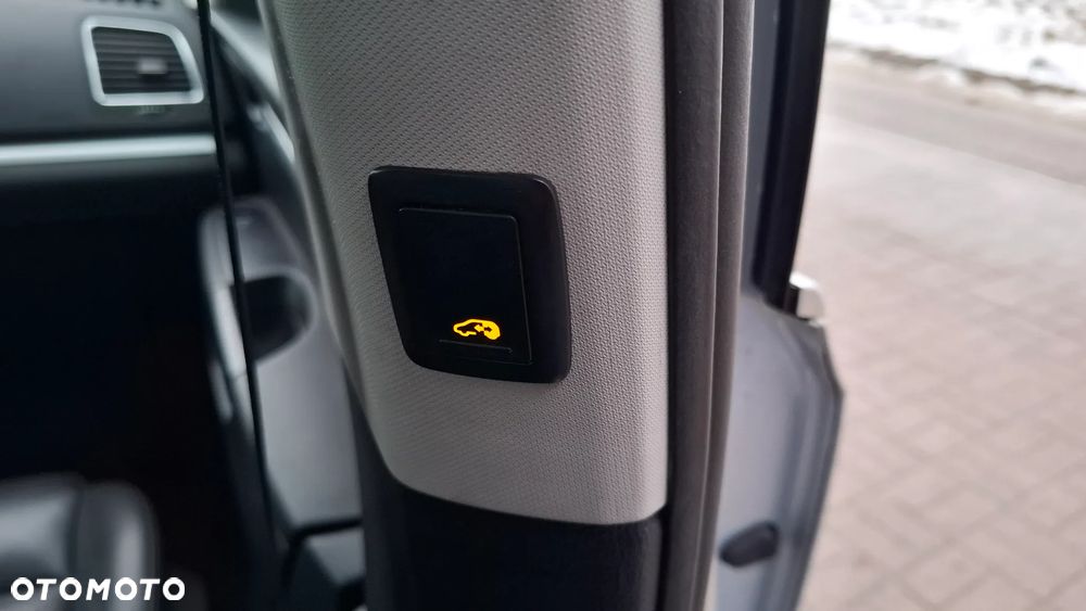 Volkswagen Sharan 2.0 TDI DSG Highline - 14