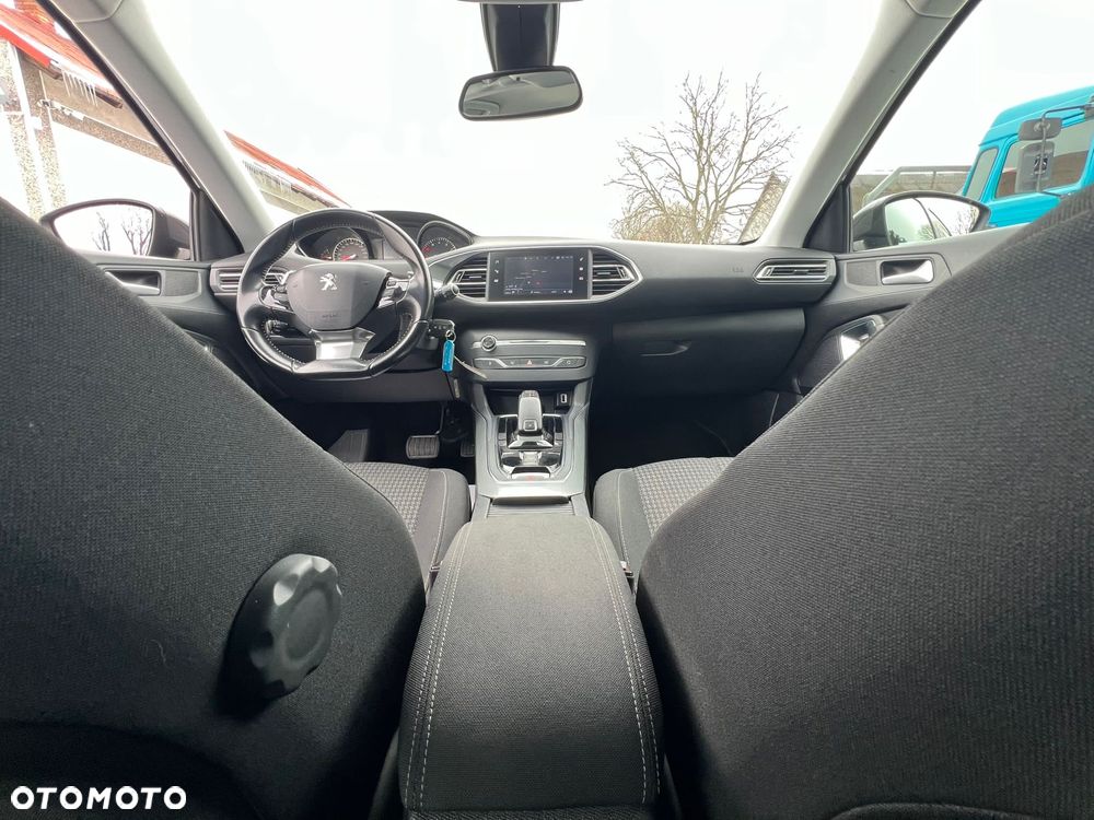 Peugeot 308 PureTech 130 EAT6 Stop & Start Active - 27