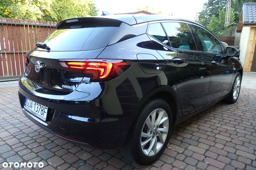 Opel Astra 1.4 Turbo Innovation - 17