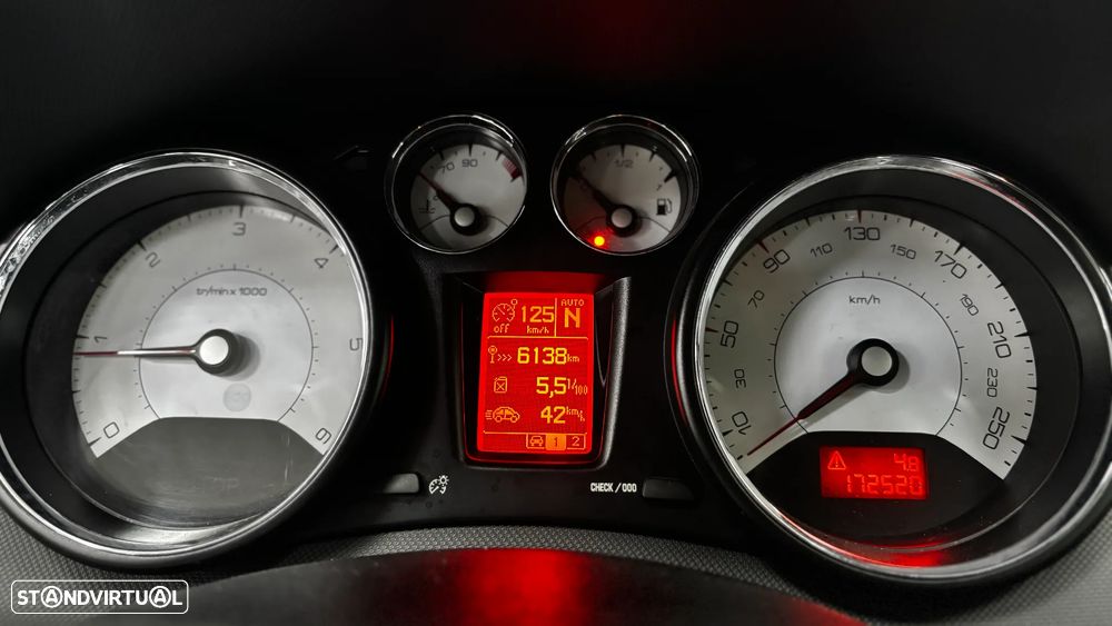 Peugeot 308 e-HDi FAP 110 Stop&Start ESG6 Allure - 25