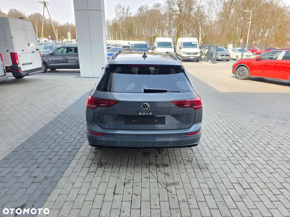 Volkswagen Golf 1.5 TSI Life Plus - 6