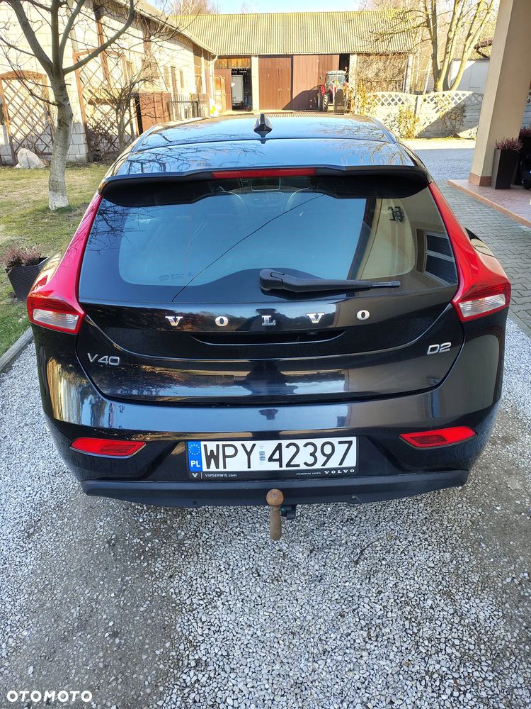 Volvo V40 D2 Momentum - 4