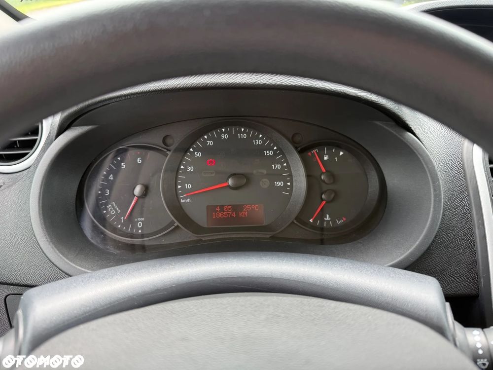 Renault Kangoo ENERGY dCi 110 FAP Start & Stop Luxe - 9