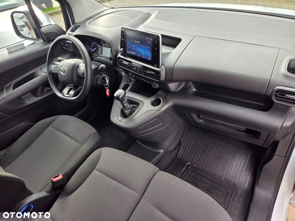Toyota PROACE CITY - 11