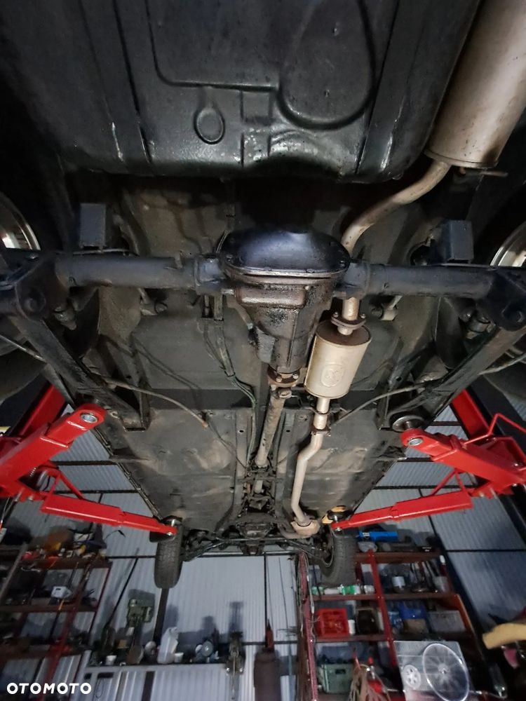 Polonez Caro - 17