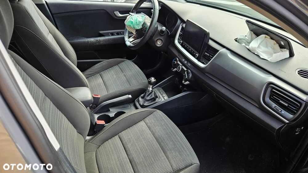 Kia Stonic 1.2 Spirit - 16