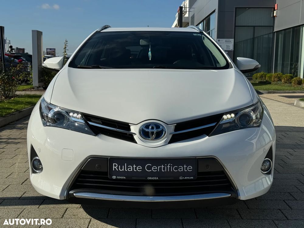Toyota Auris 1.8 L VVT-i TS Hybrid Luna - 2