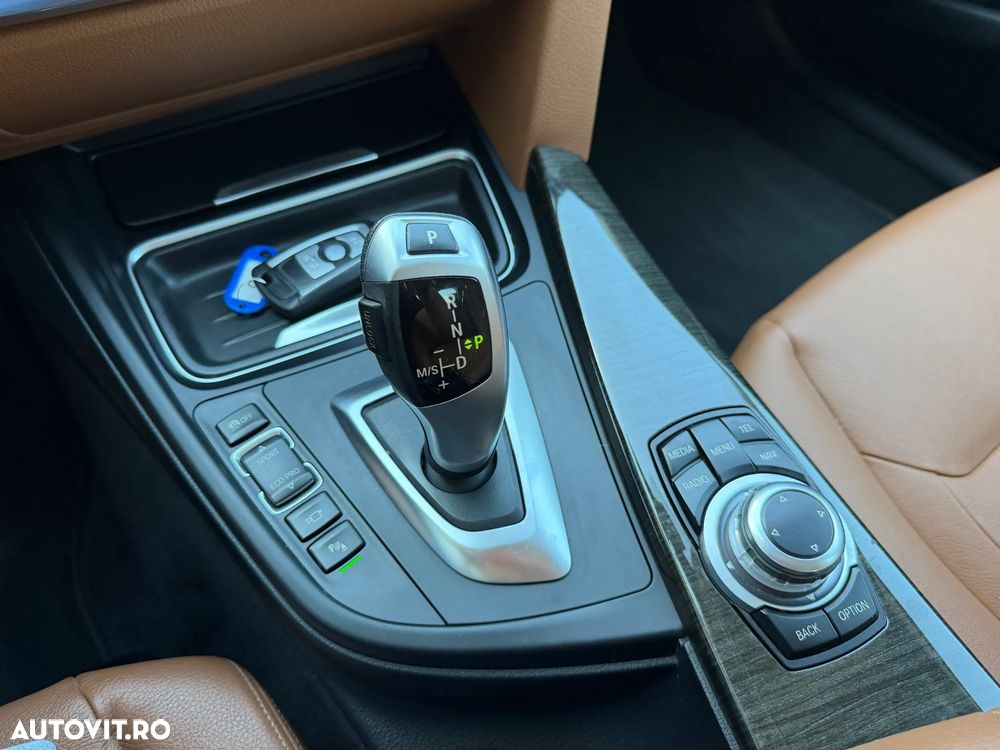 BMW Seria 3 320d xDrive Aut. Luxury Line - 18