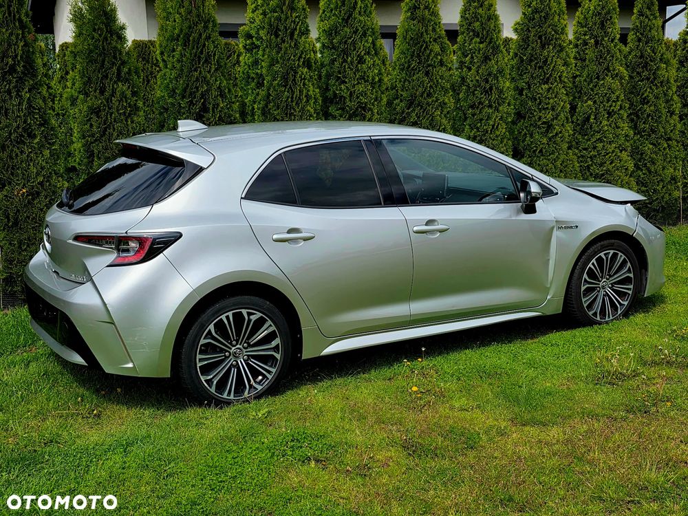 Toyota Corolla 1.8 Hybrid Comfort - 2