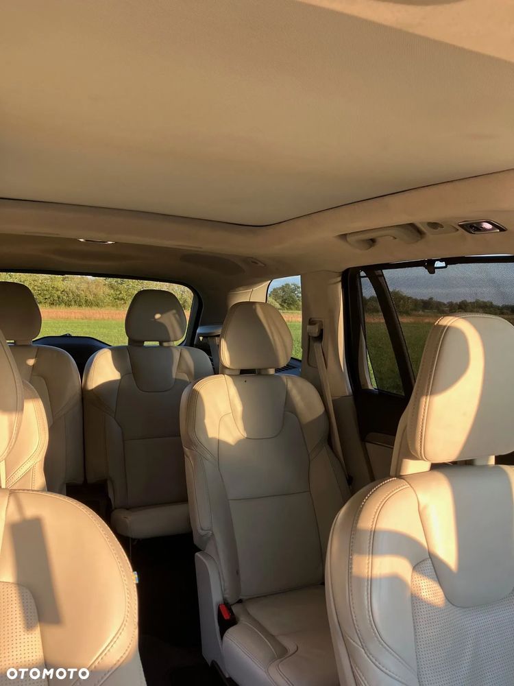 Volvo XC 90 - 6