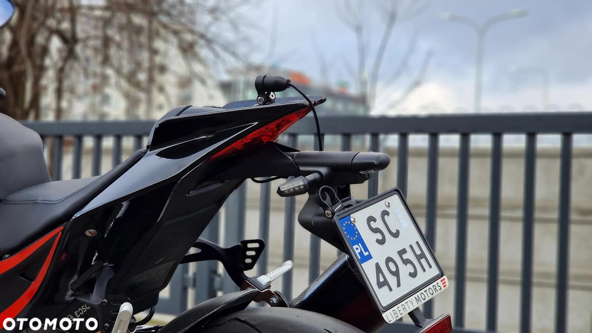 Aprilia Tuono - 24