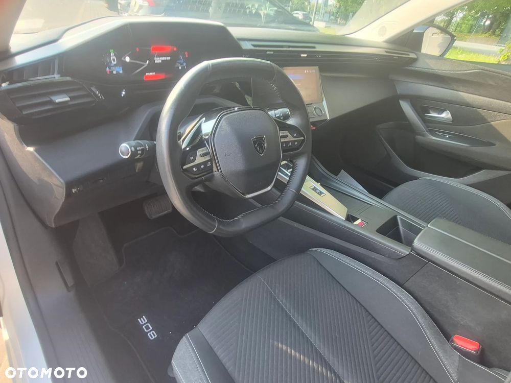 Peugeot 308 1.5 BlueHDi Allure Pack S&S EAT8 - 31