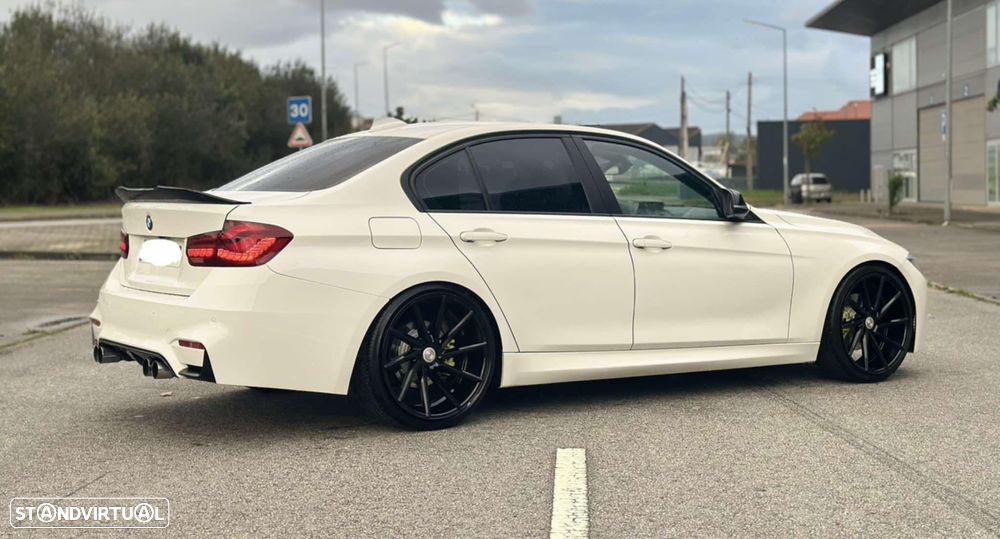 BMW 320 - 3