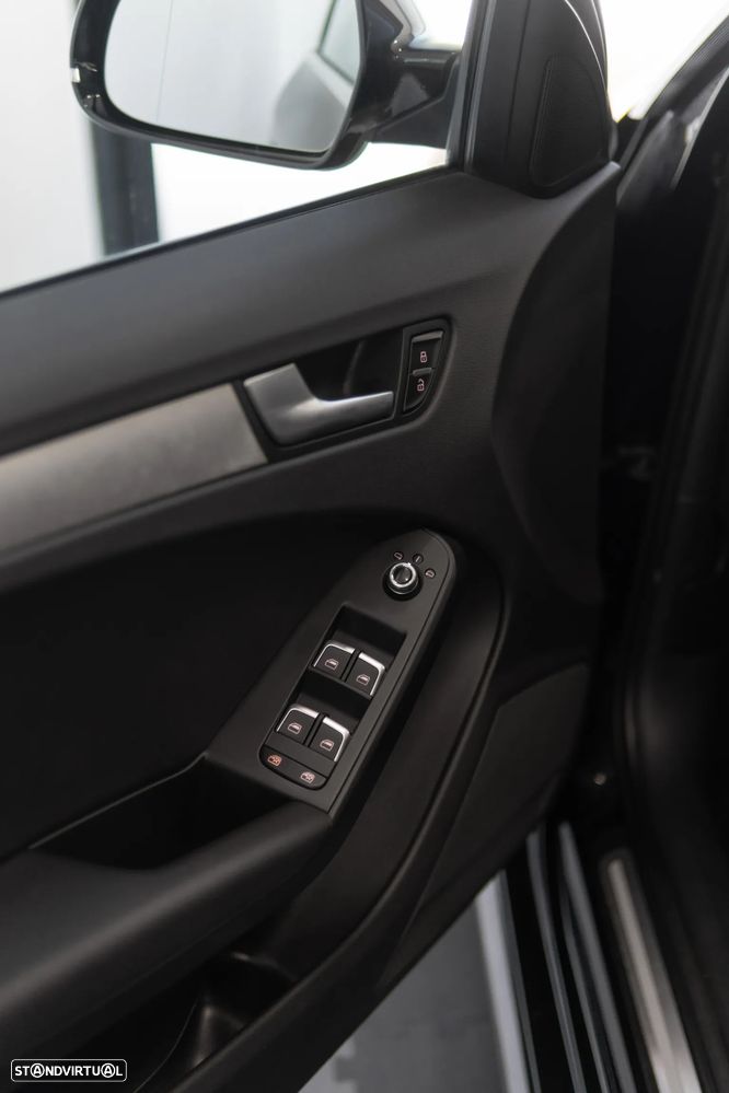 Audi A4 Avant 2.0 TDI multitronic S-line - 26