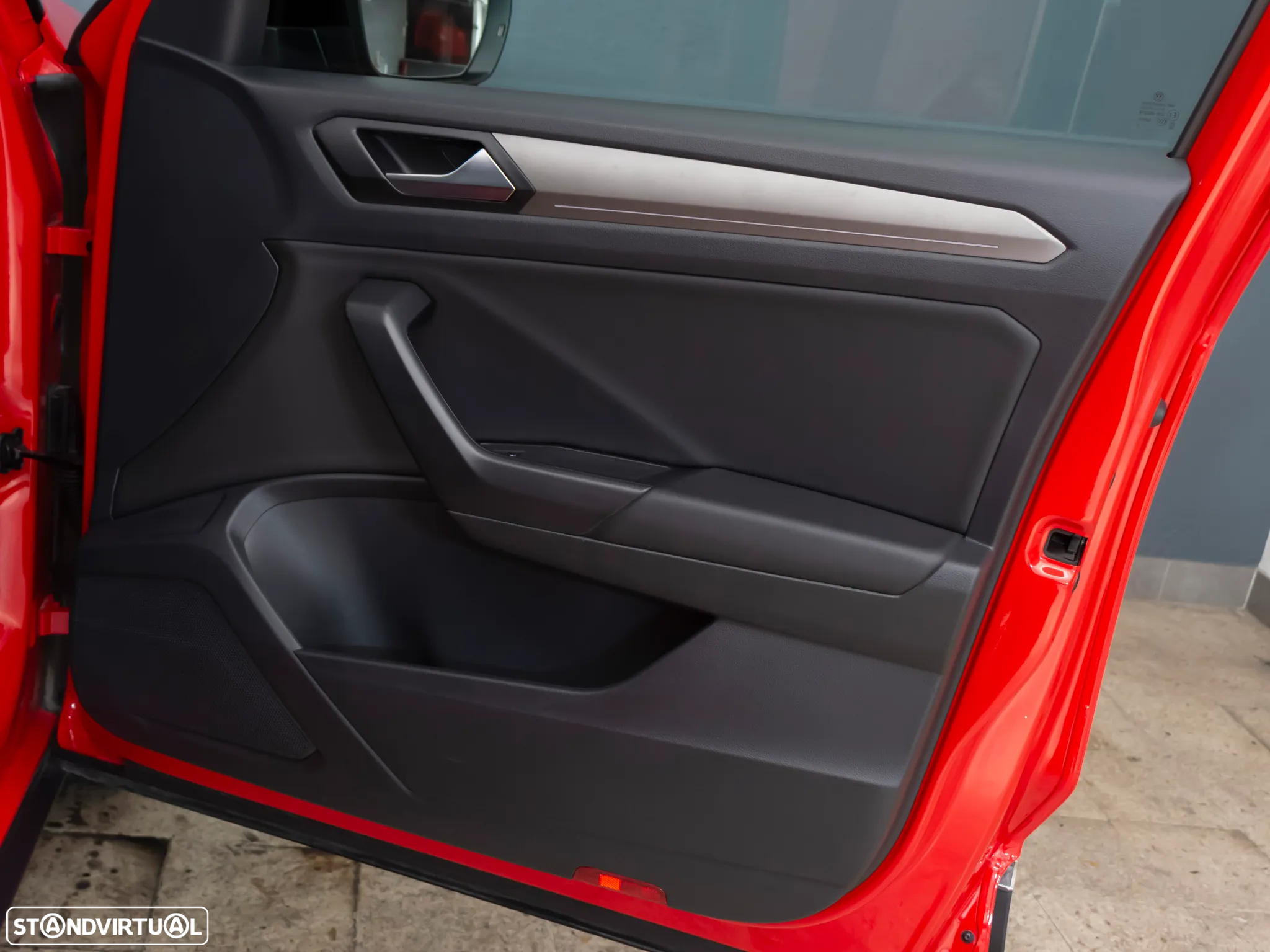 VW T-Roc 1.6 TDI Beats - 12