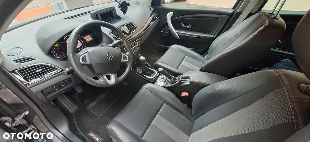 Renault Megane 1.9 dCi Bose Edition - 13