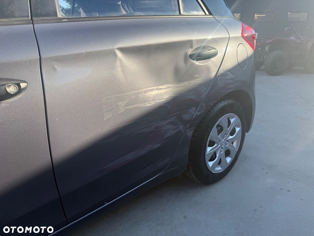 Hyundai i20 1.2 - 21