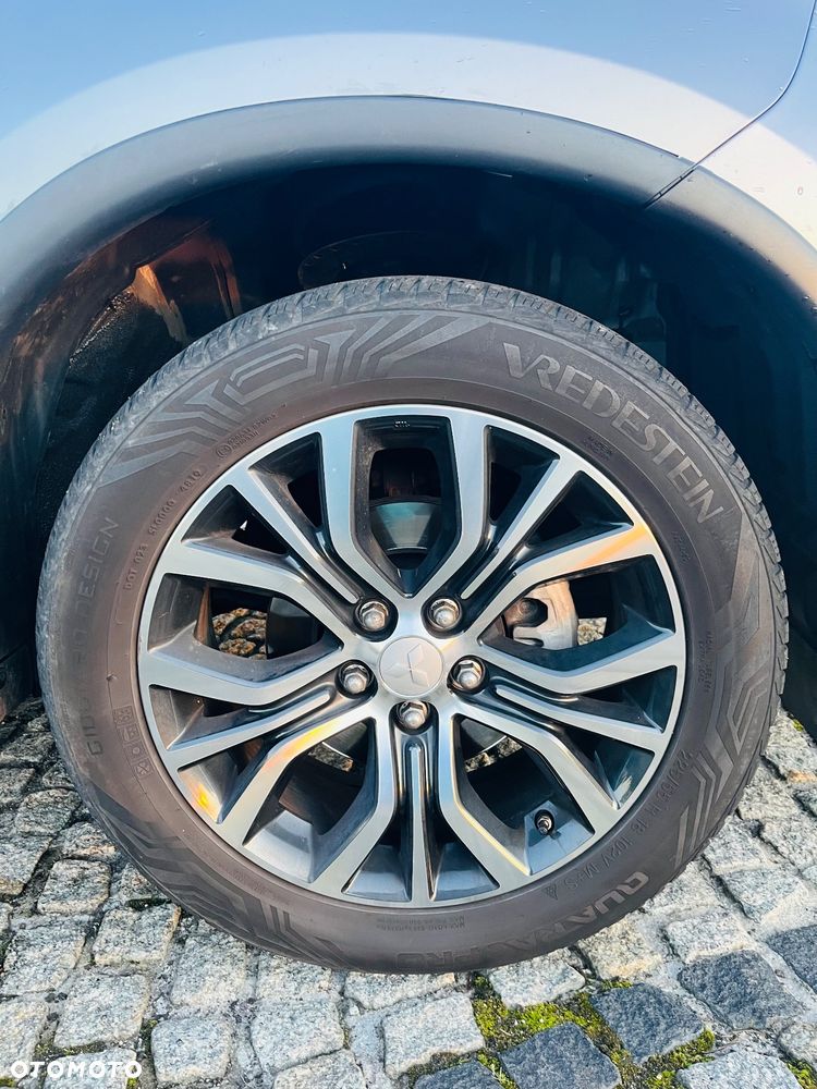 Mitsubishi Outlander 2.0 2WD CVT Edition+ - 13